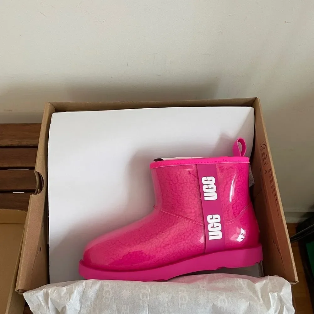 UGG Kids' Classic Clear Mini II Rock Rose USA Big Kid 6/UK 5/EU 38